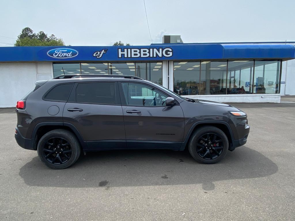 used 2018 Jeep Cherokee car, priced at $19,504