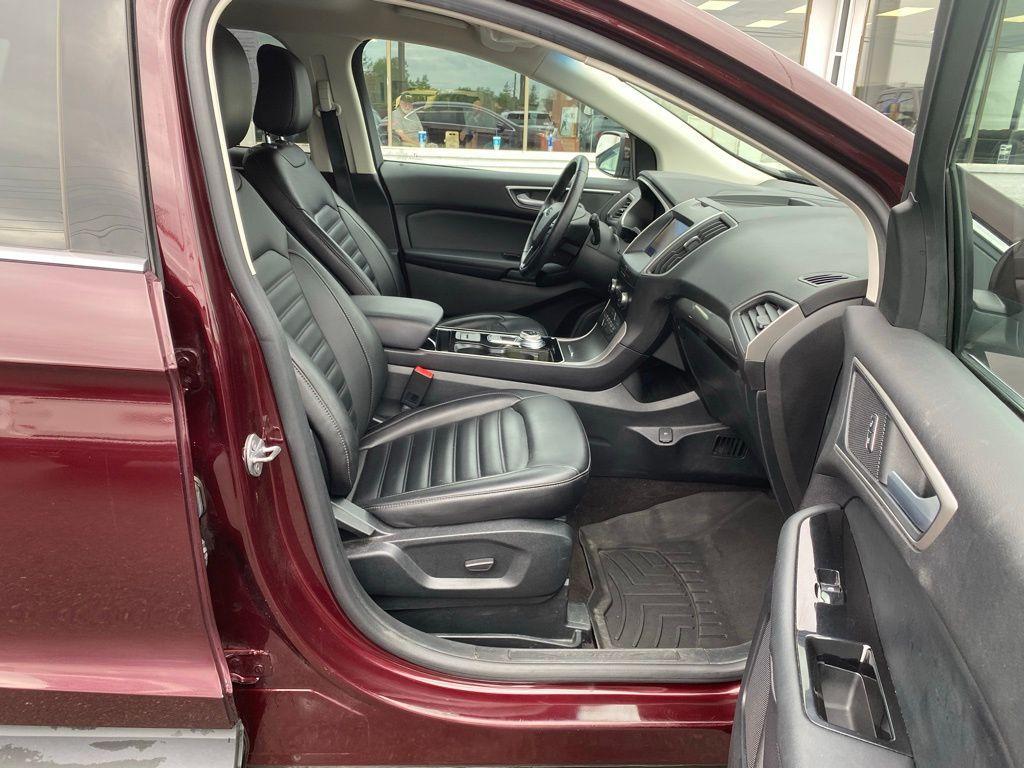 used 2020 Ford Edge car, priced at $23,980