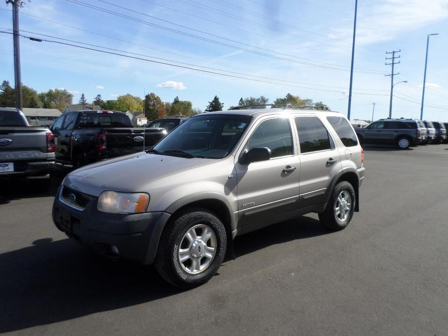 used 2001 Ford Escape car, priced at $4,784