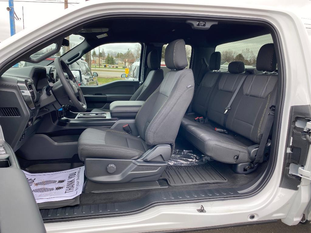 new 2025 Ford F-150 car, priced at $45,929