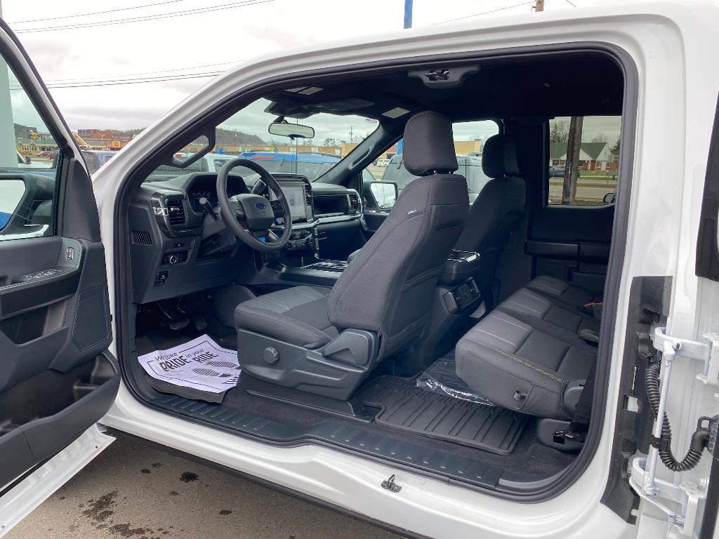 new 2025 Ford F-150 car, priced at $45,929