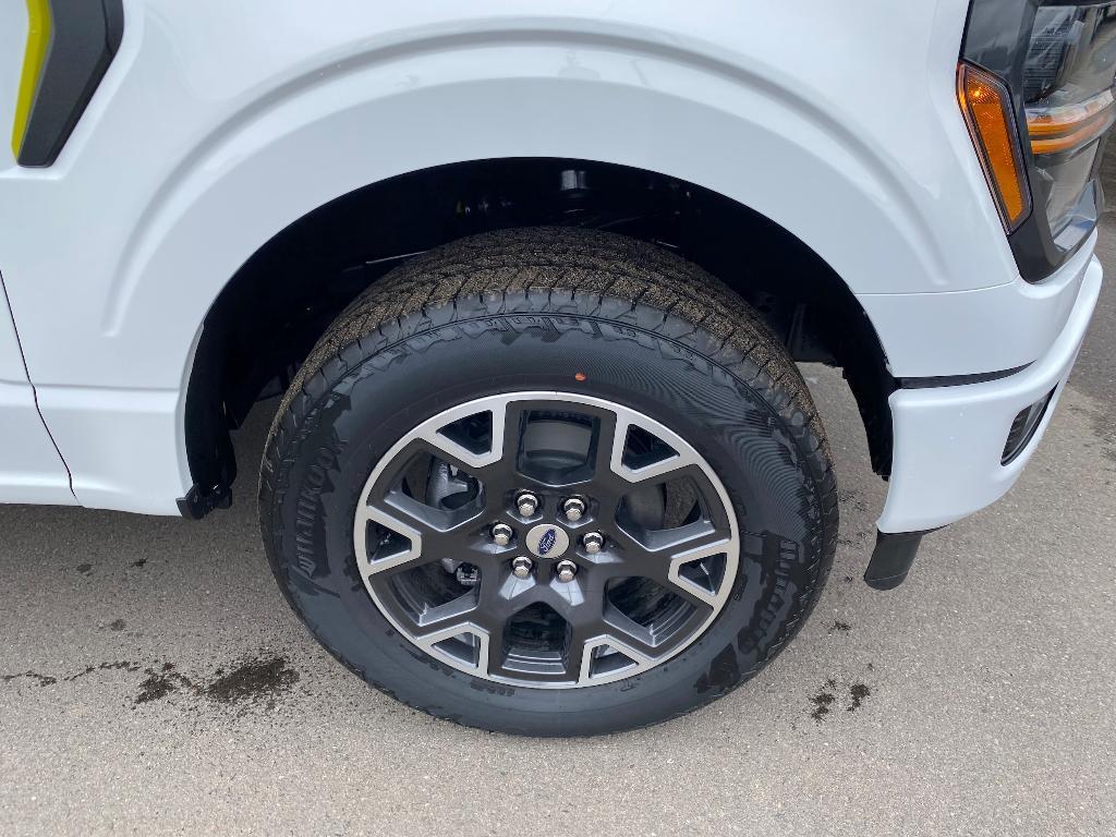 new 2025 Ford F-150 car, priced at $45,929