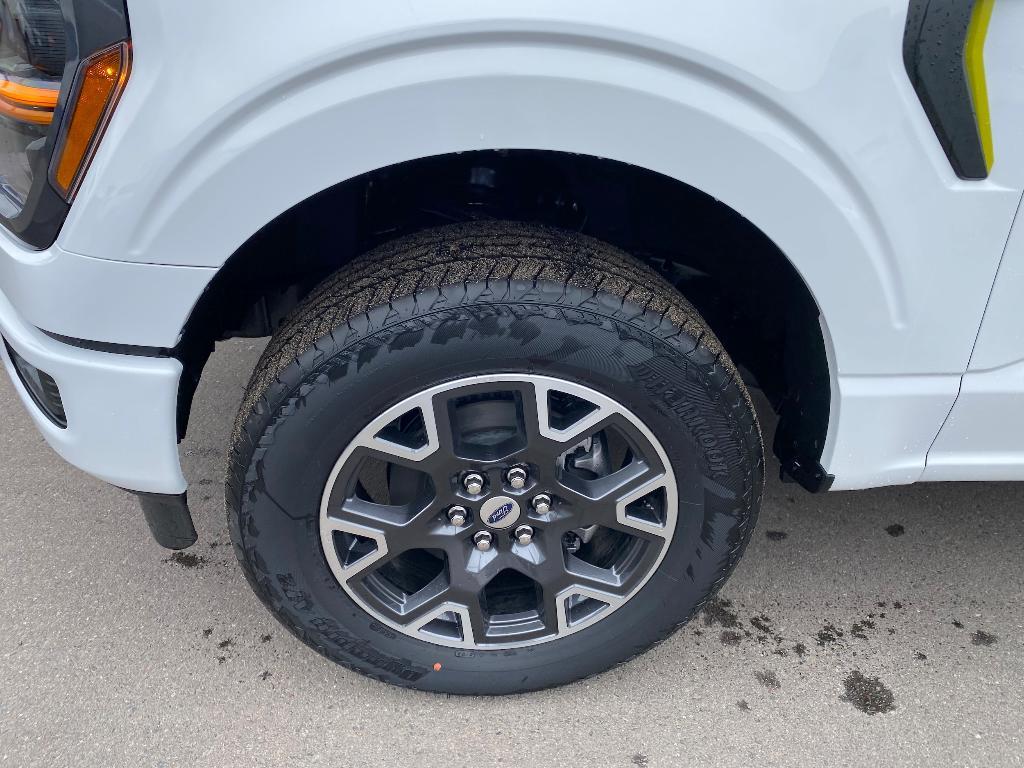 new 2025 Ford F-150 car, priced at $45,929