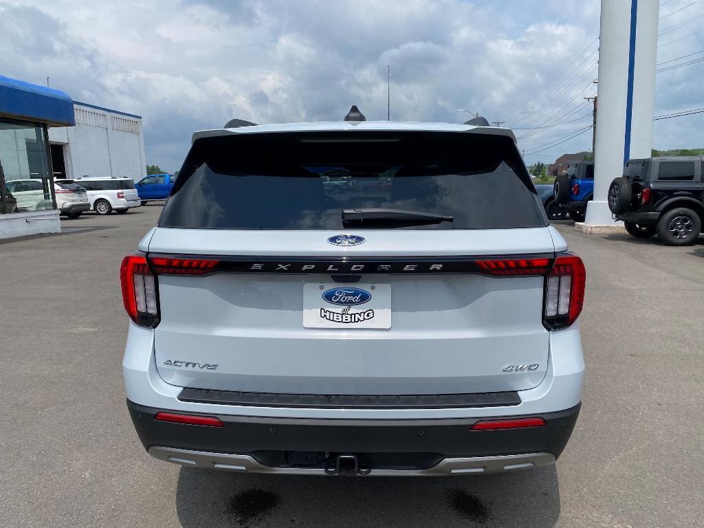 new 2025 Ford Explorer car, priced at $45,414
