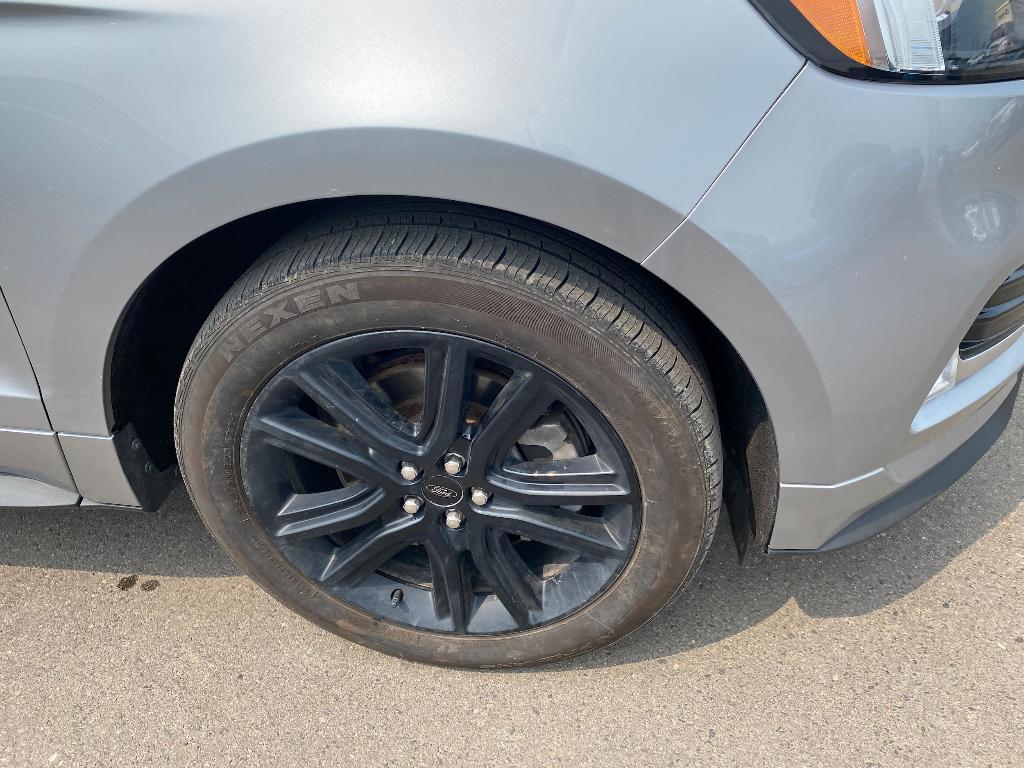 used 2021 Ford Edge car, priced at $23,304