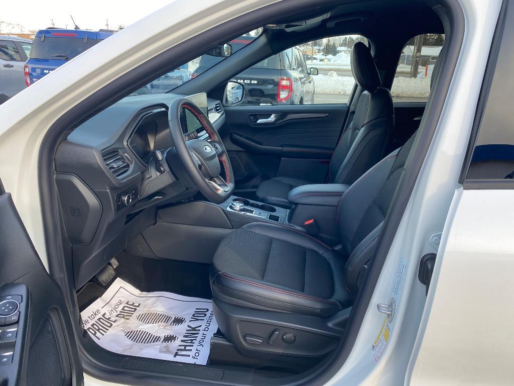 new 2025 Ford Escape car, priced at $33,077