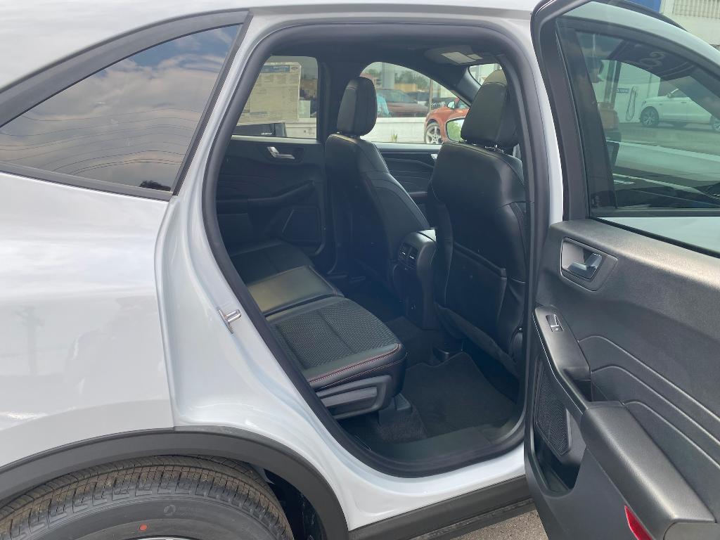 new 2025 Ford Escape car, priced at $33,613