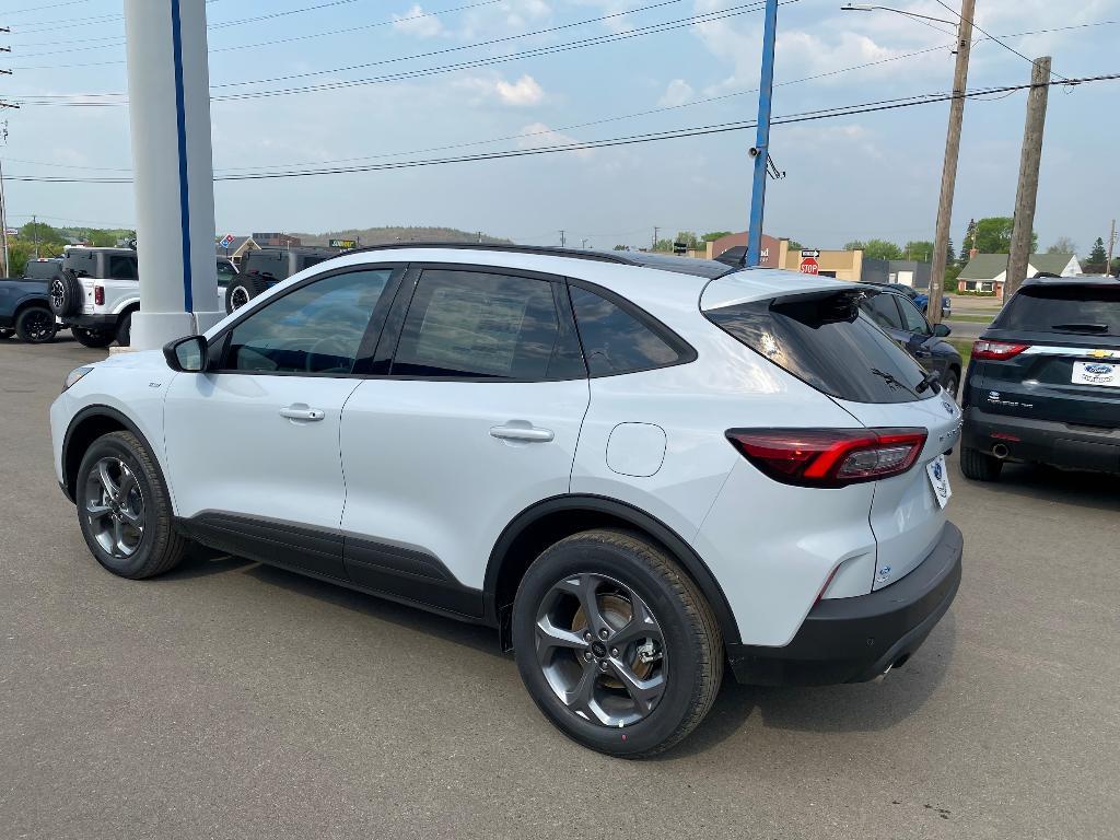 new 2025 Ford Escape car, priced at $33,613