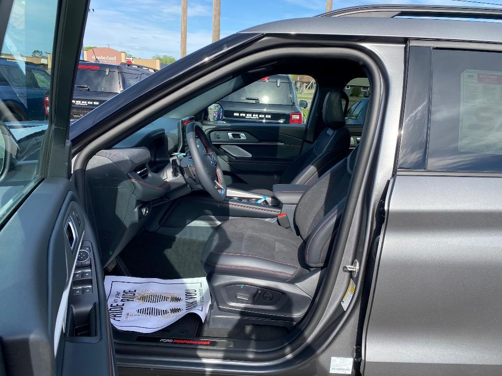 new 2025 Ford Explorer car, priced at $56,328