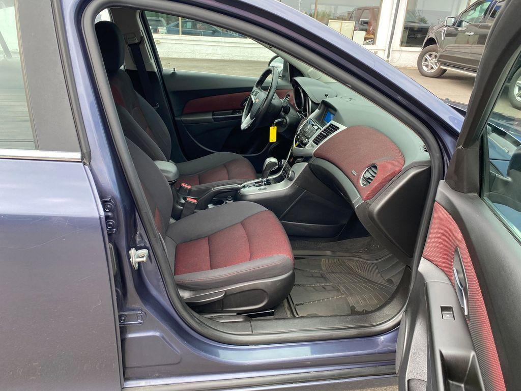 used 2014 Chevrolet Cruze car, priced at $7,368