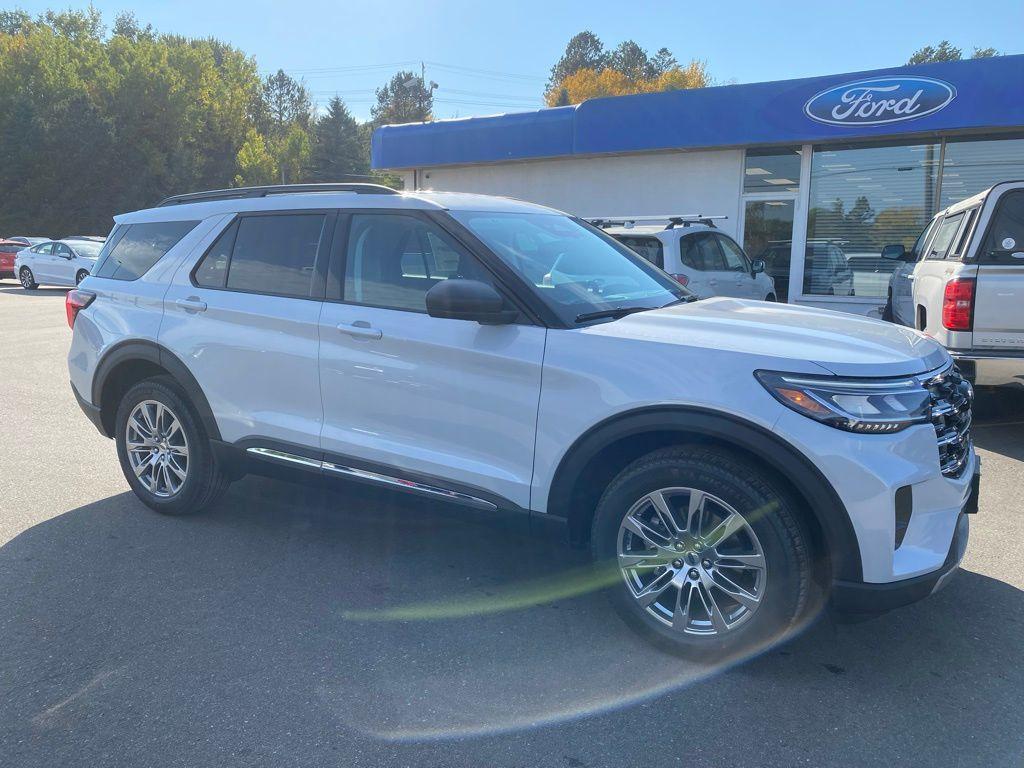 new 2025 Ford Explorer car, priced at $44,978
