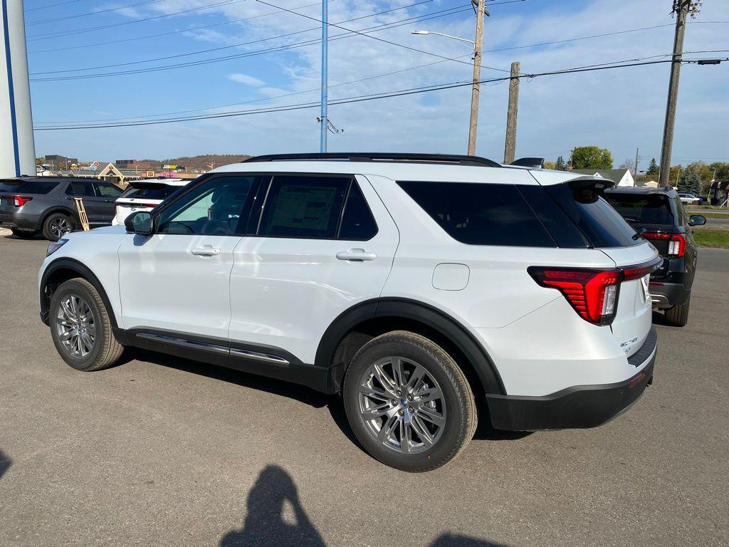new 2025 Ford Explorer car, priced at $44,978