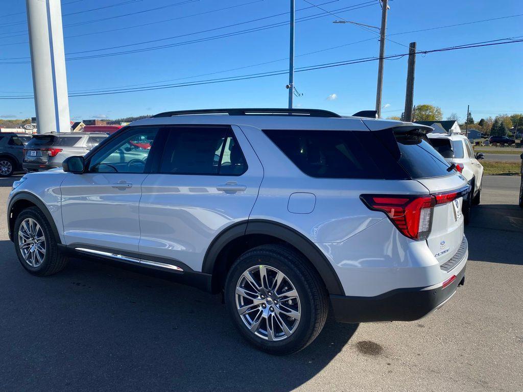 new 2025 Ford Explorer car, priced at $46,496