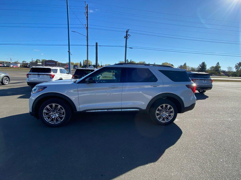 new 2025 Ford Explorer car, priced at $46,496