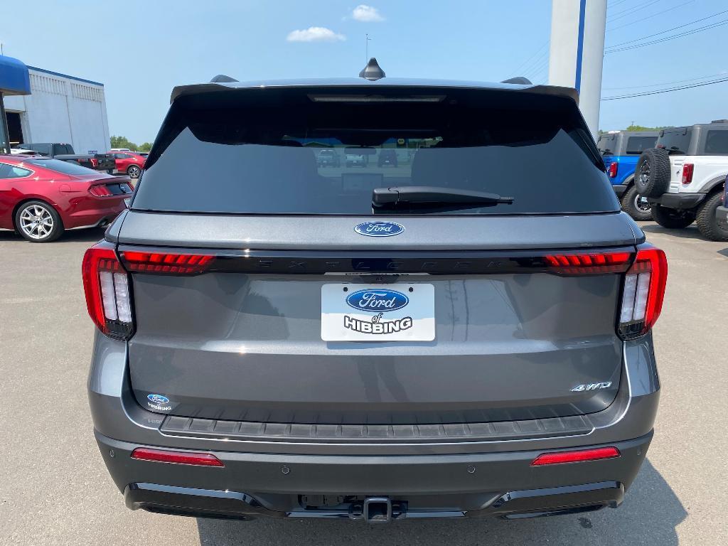 new 2025 Ford Explorer car, priced at $44,983