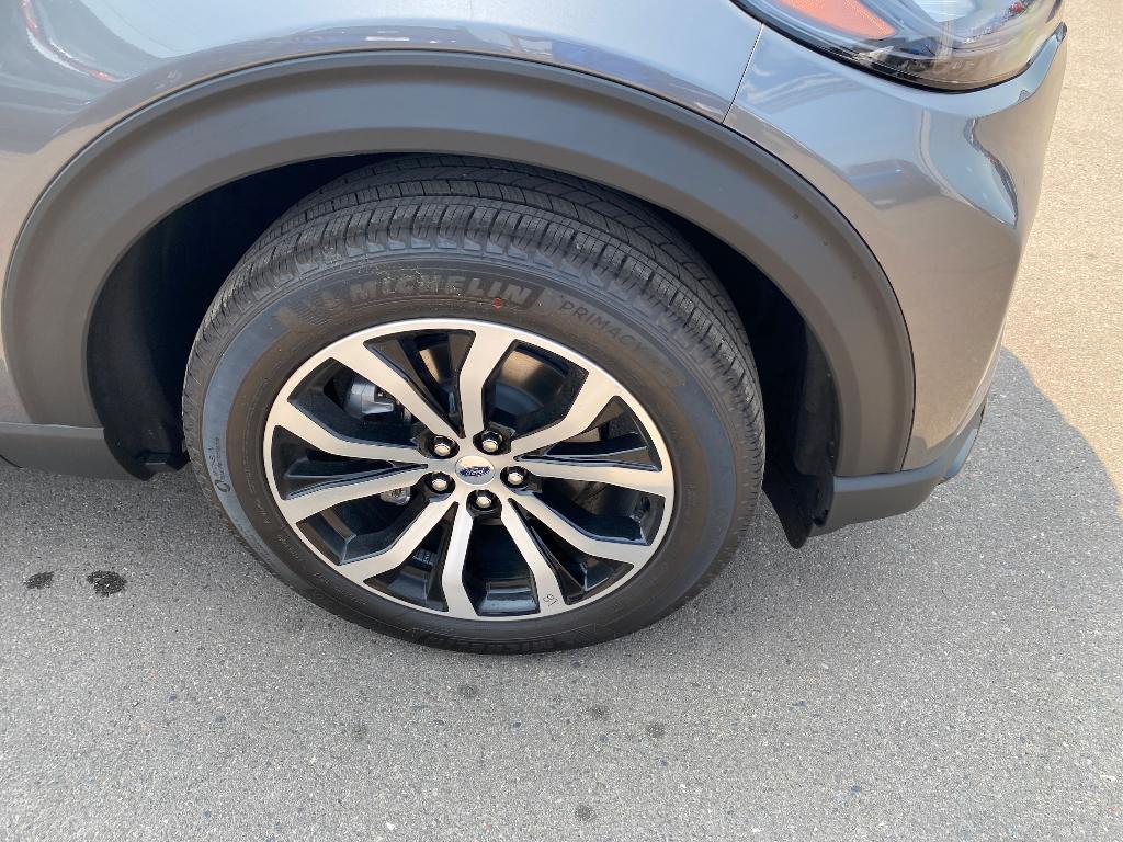 new 2025 Ford Explorer car, priced at $44,983