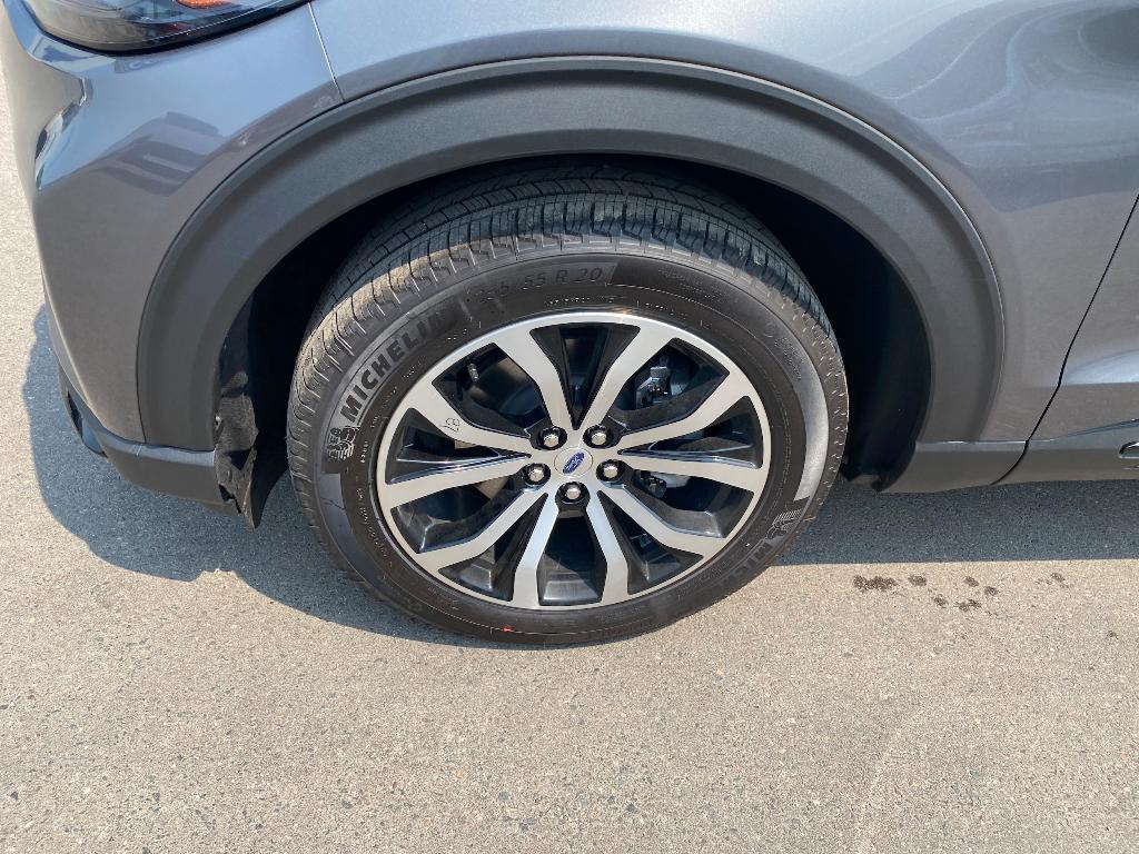 new 2025 Ford Explorer car, priced at $44,983