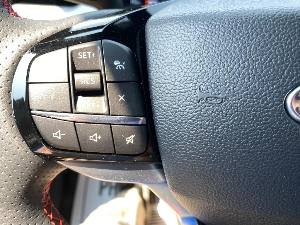 new 2025 Ford Explorer car, priced at $44,983