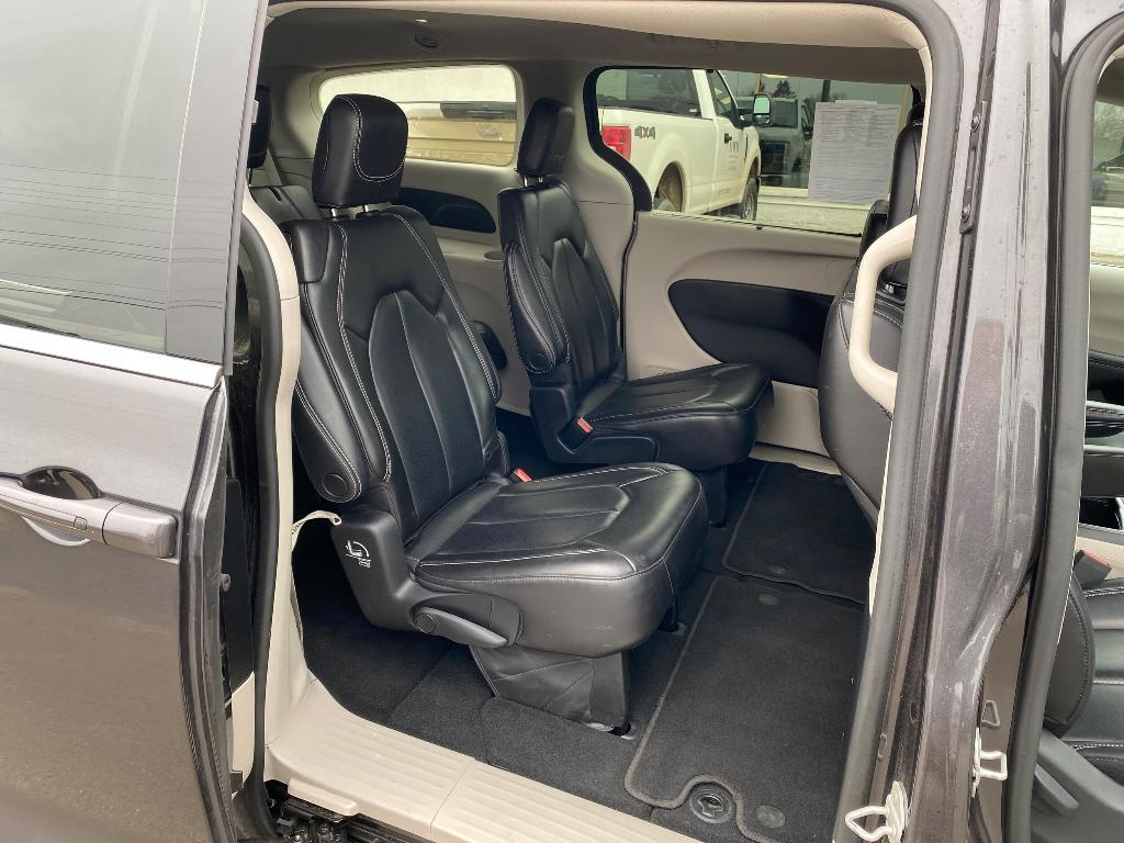 used 2023 Chrysler Pacifica car, priced at $25,980