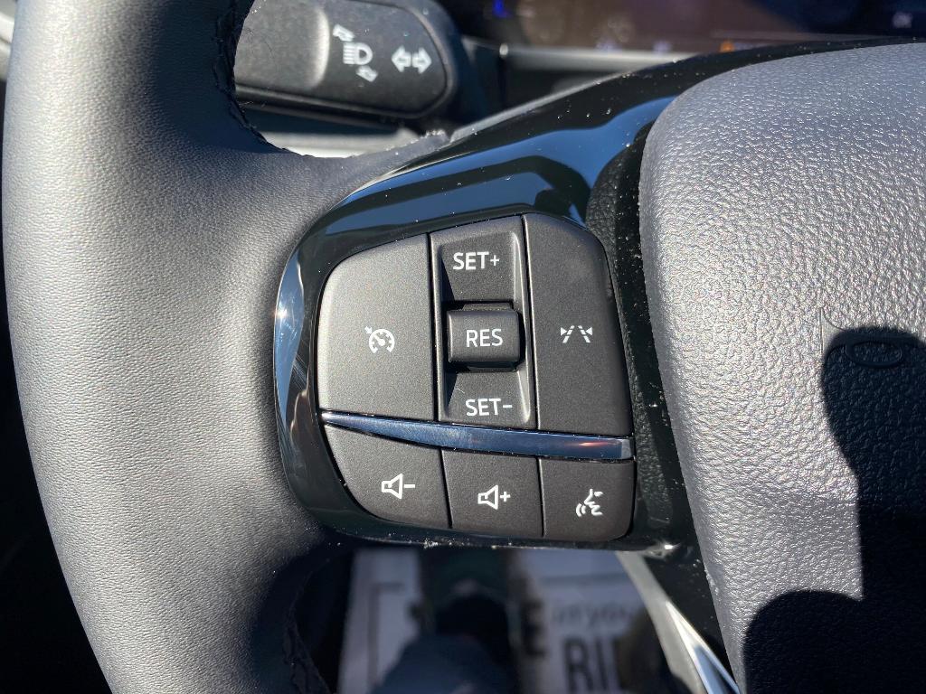 new 2025 Ford Escape car, priced at $32,281