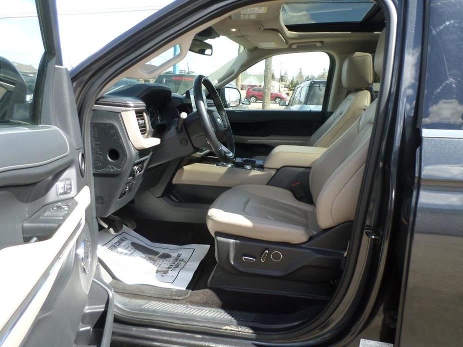 used 2023 Ford Expedition car, priced at $57,397