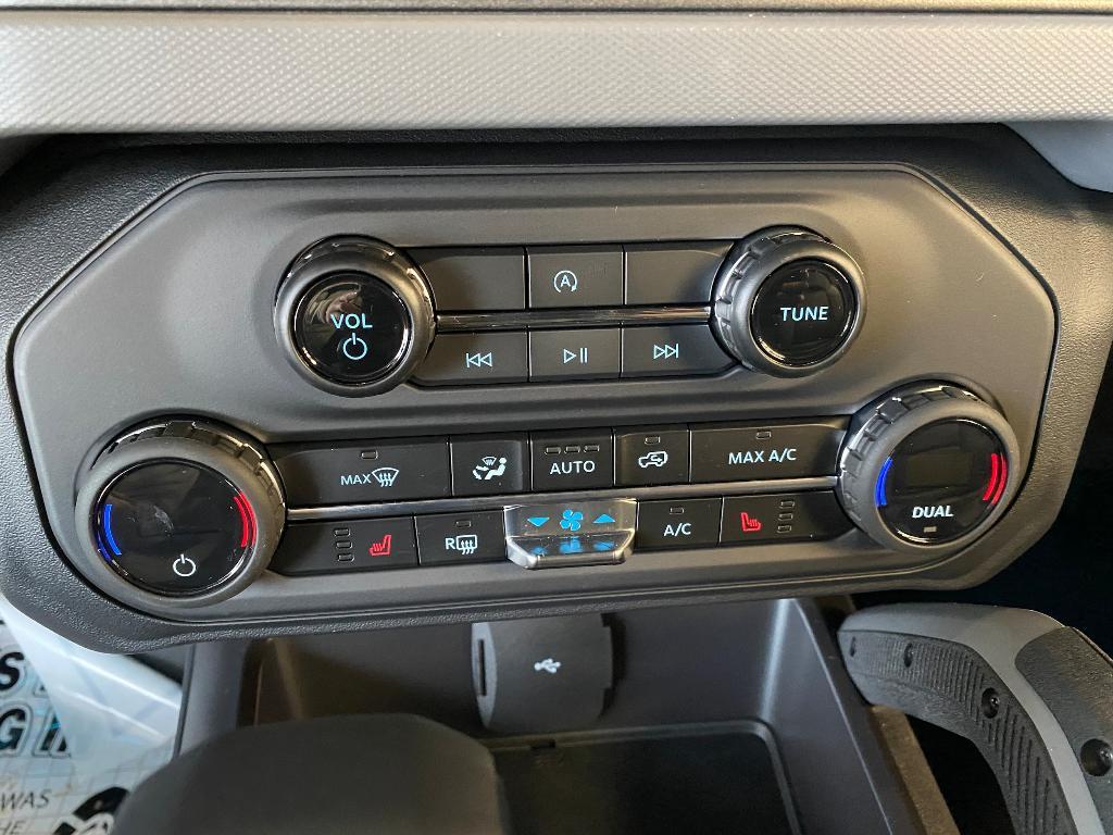 new 2024 Ford Bronco car, priced at $49,978