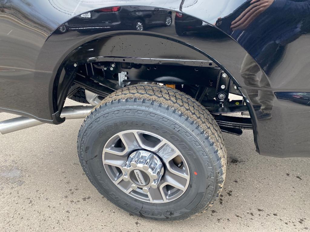 new 2025 Ford F-350 car, priced at $68,828