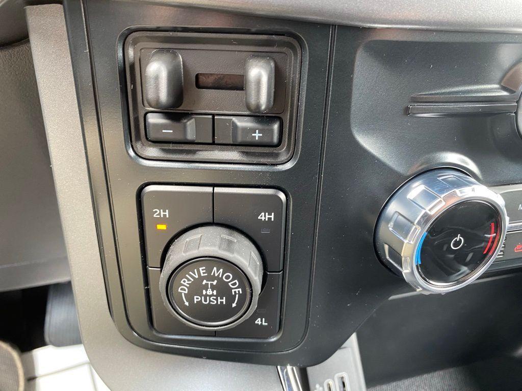 new 2025 Ford F-150 car, priced at $59,061