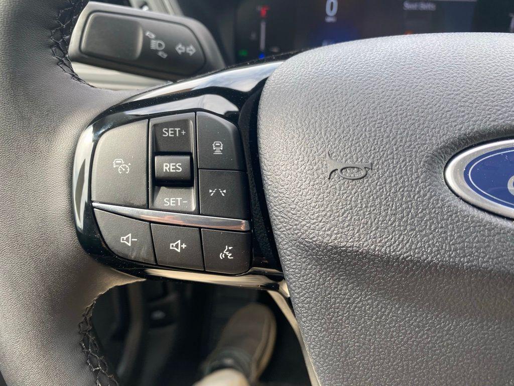 new 2025 Ford Escape car, priced at $29,847