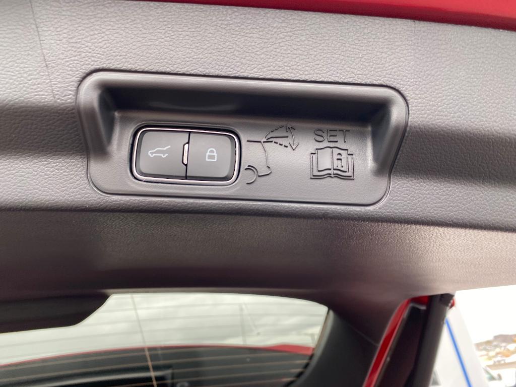 new 2025 Ford Explorer car, priced at $46,319