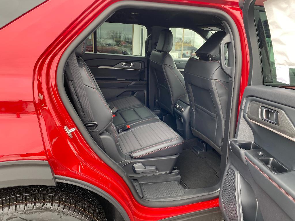 new 2025 Ford Explorer car, priced at $46,319