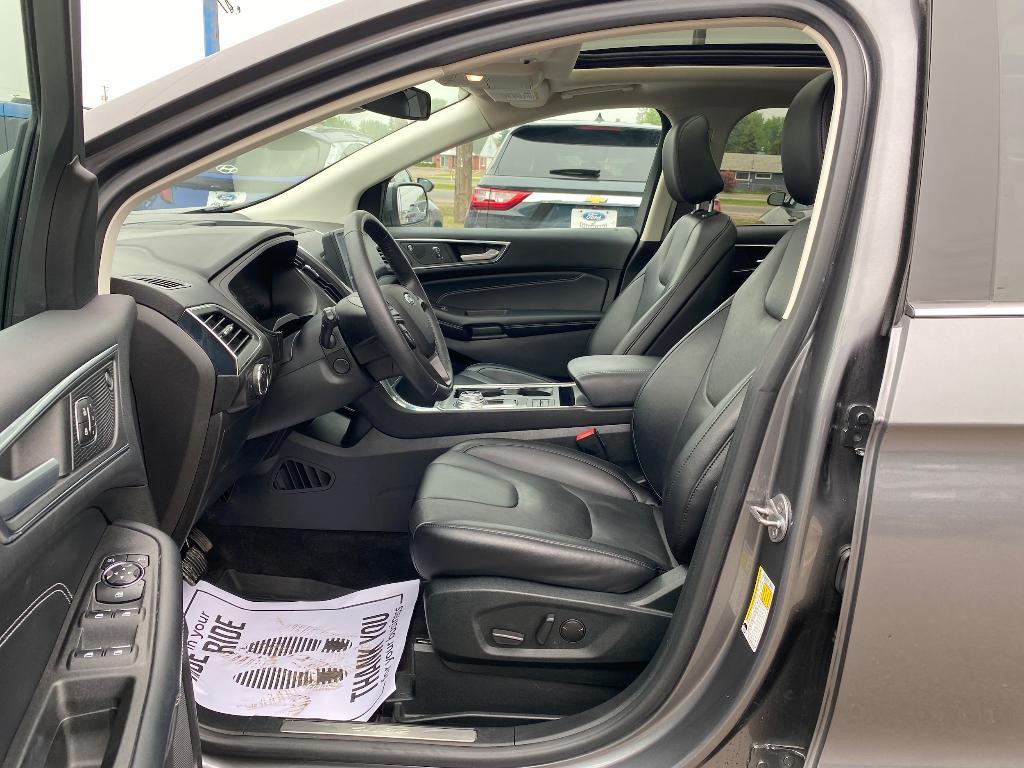used 2022 Ford Edge car, priced at $26,980
