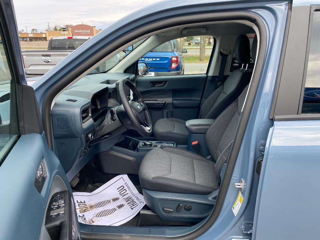 new 2025 Ford Maverick car, priced at $35,424