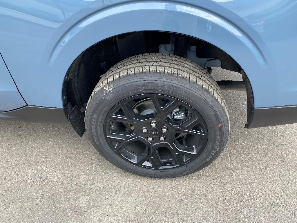 new 2025 Ford Maverick car, priced at $35,424