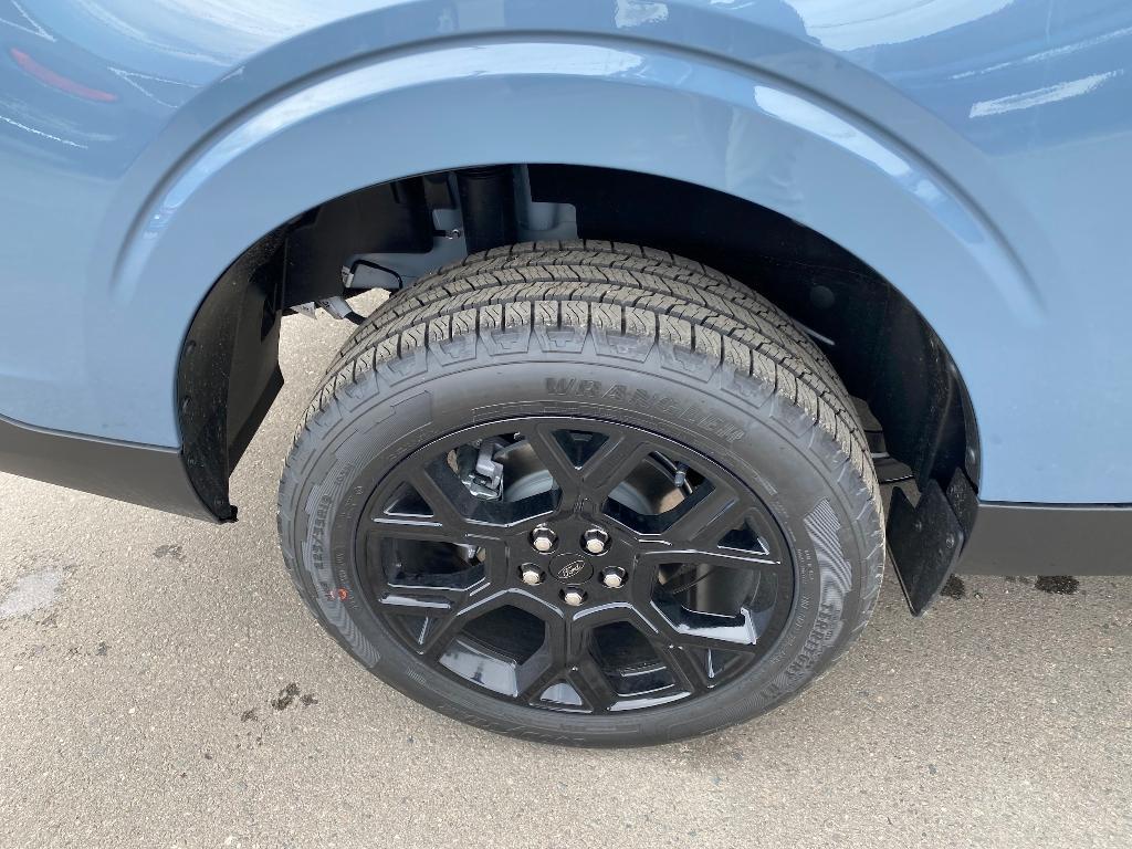 new 2025 Ford Maverick car, priced at $35,424