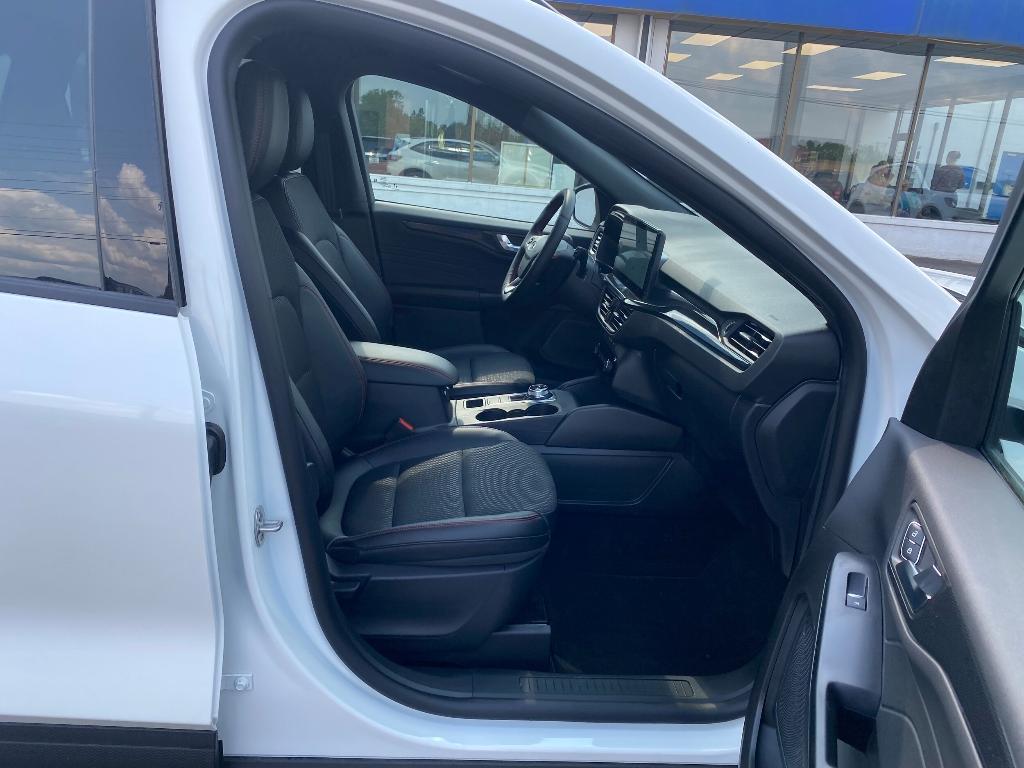 new 2025 Ford Escape car, priced at $34,082