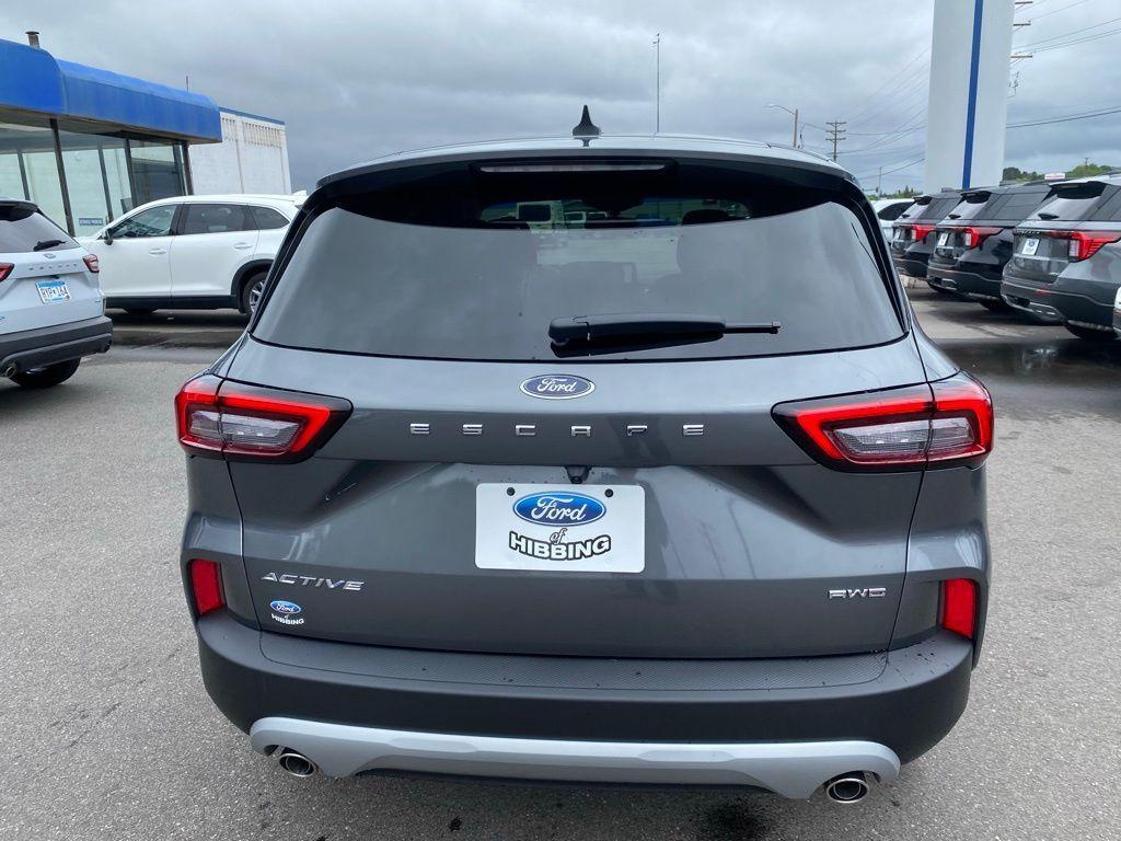 new 2025 Ford Escape car, priced at $29,995