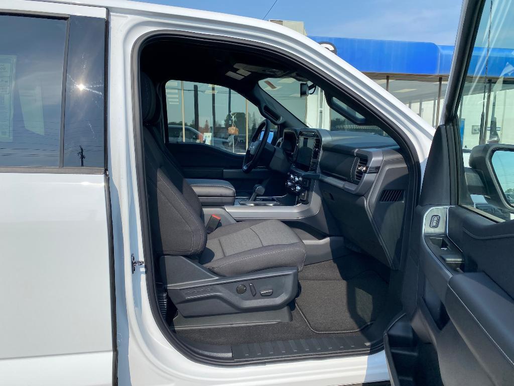 new 2025 Ford F-150 car, priced at $56,982