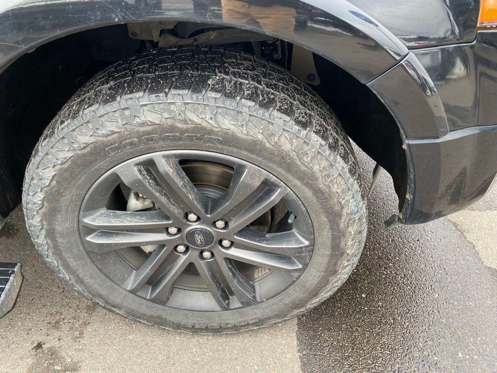 used 2015 Ford Expedition car, priced at $16,980