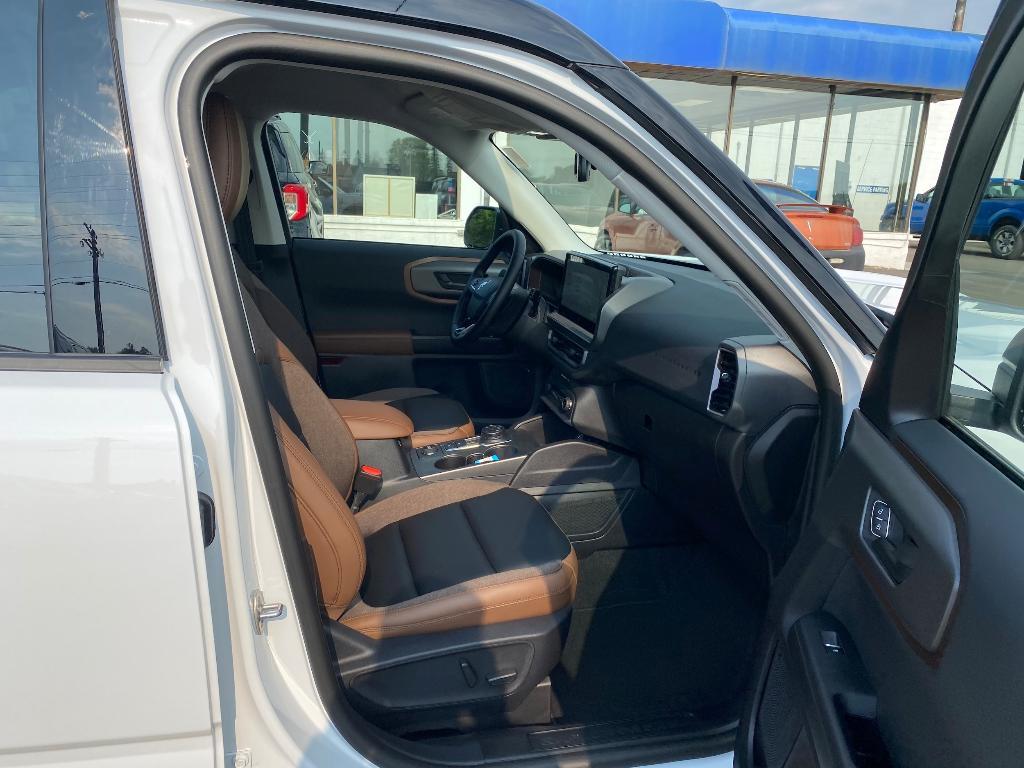 new 2025 Ford Bronco Sport car, priced at $36,198