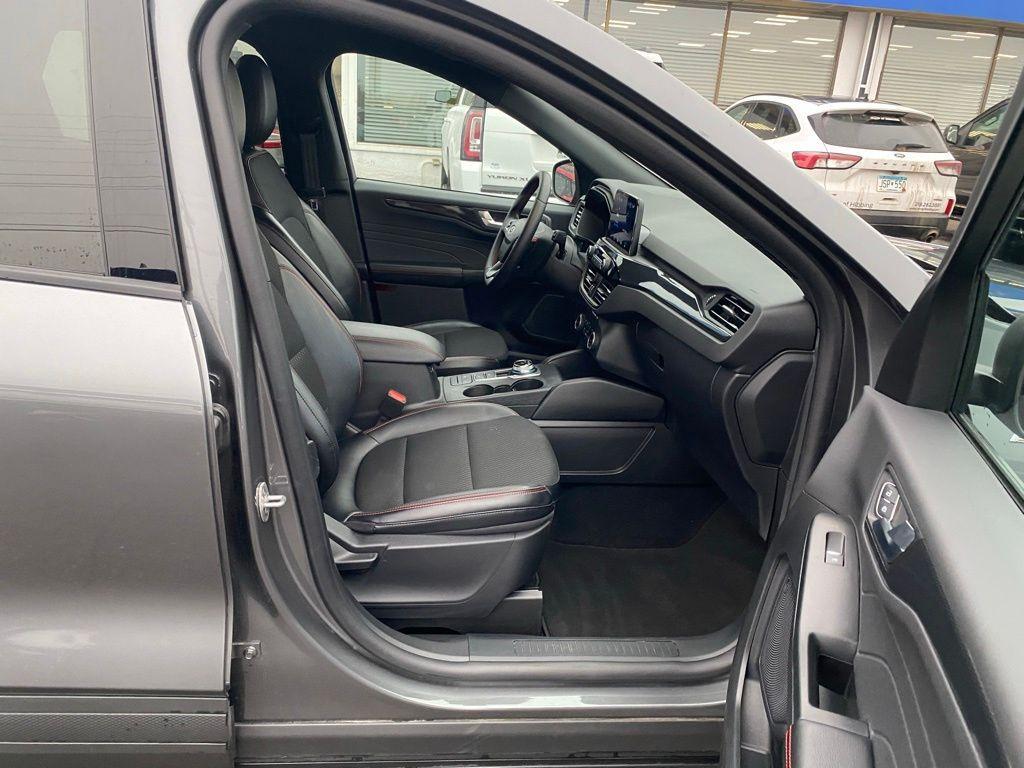 used 2025 Ford Escape car, priced at $25,980