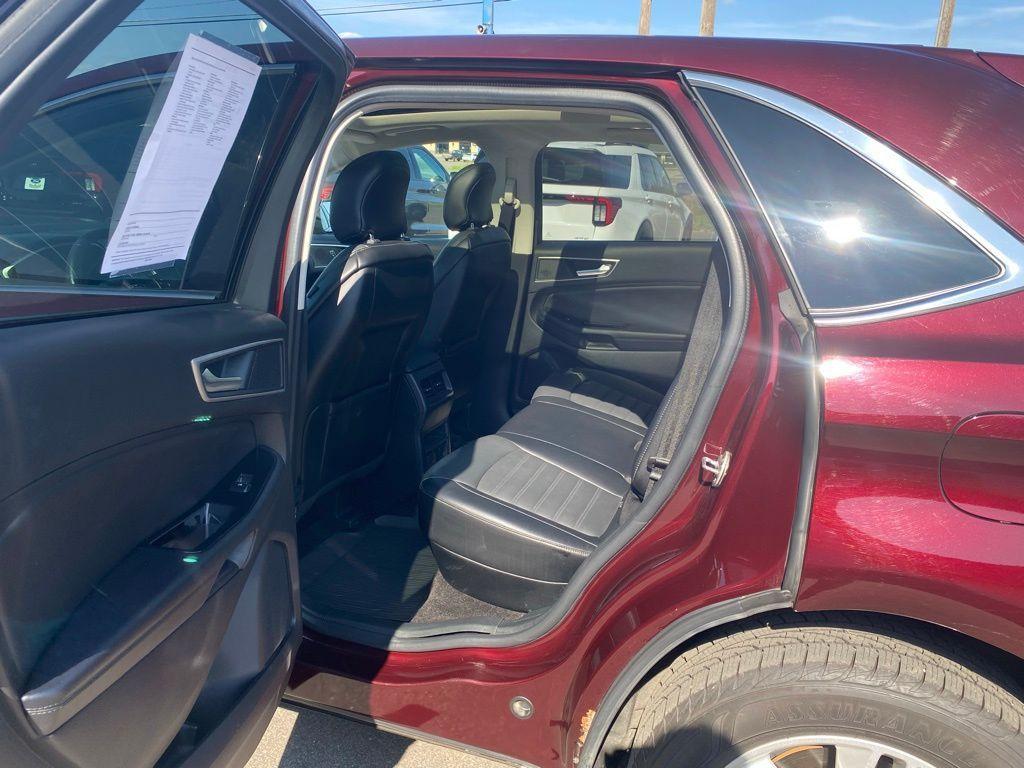 used 2018 Ford Edge car, priced at $15,703