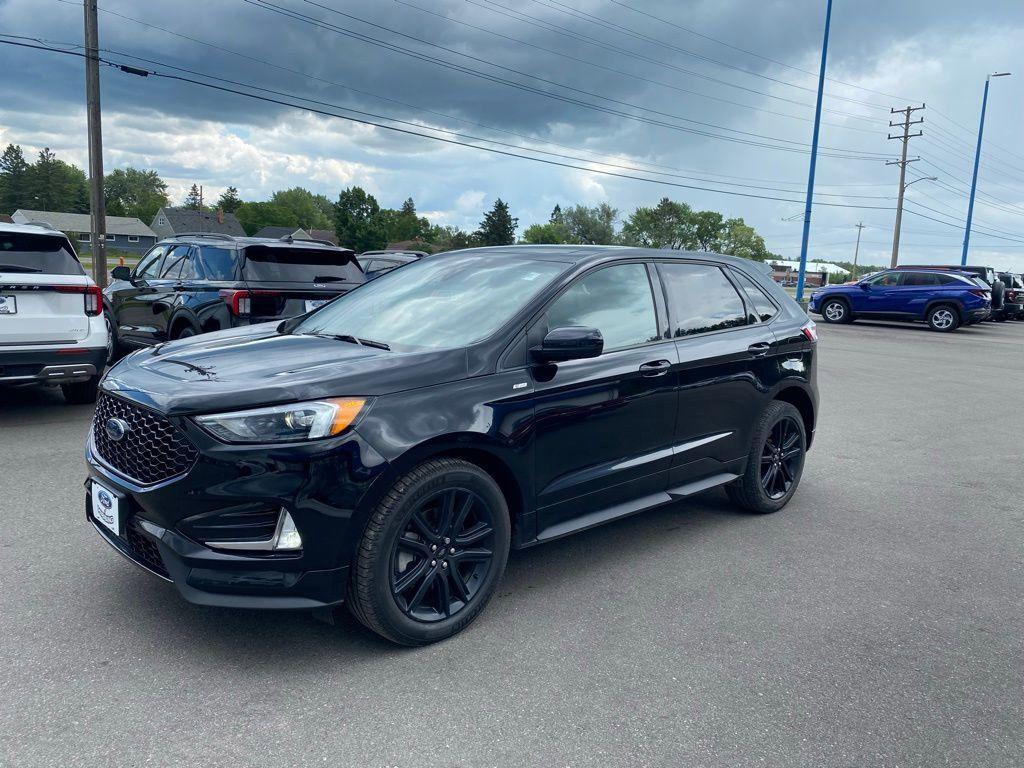 used 2022 Ford Edge car, priced at $27,391
