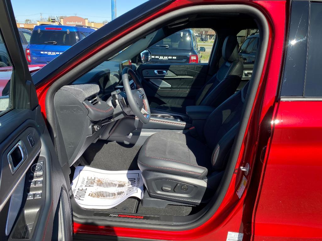 new 2025 Ford Explorer car, priced at $56,772