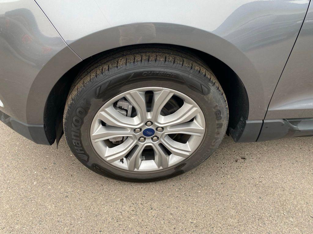 used 2022 Ford Edge car, priced at $27,954
