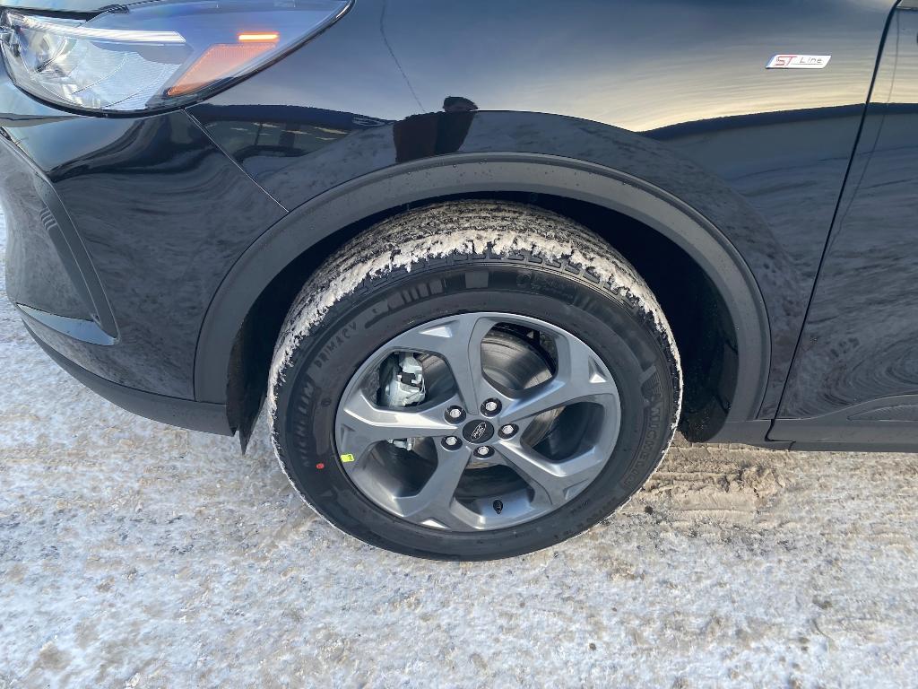 new 2025 Ford Escape car, priced at $34,948