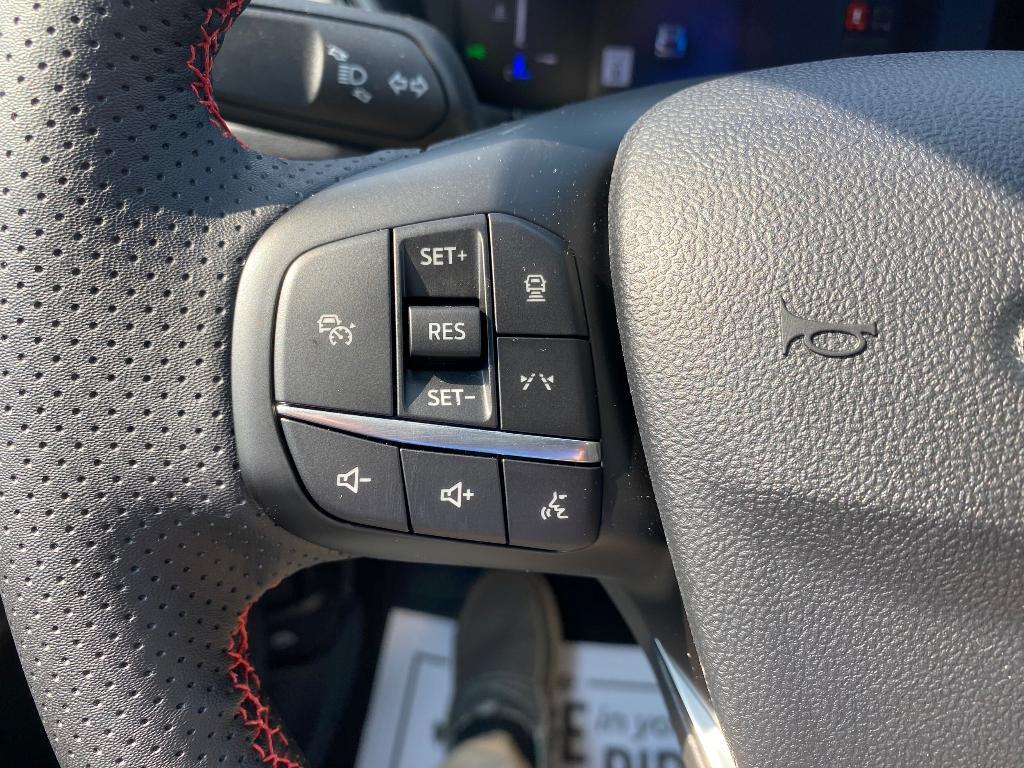 new 2025 Ford Escape car, priced at $33,616
