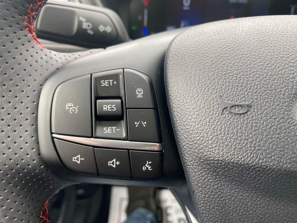 new 2025 Ford Escape car, priced at $30,848