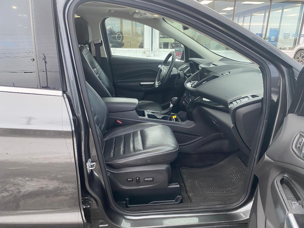 used 2017 Ford Escape car, priced at $15,391