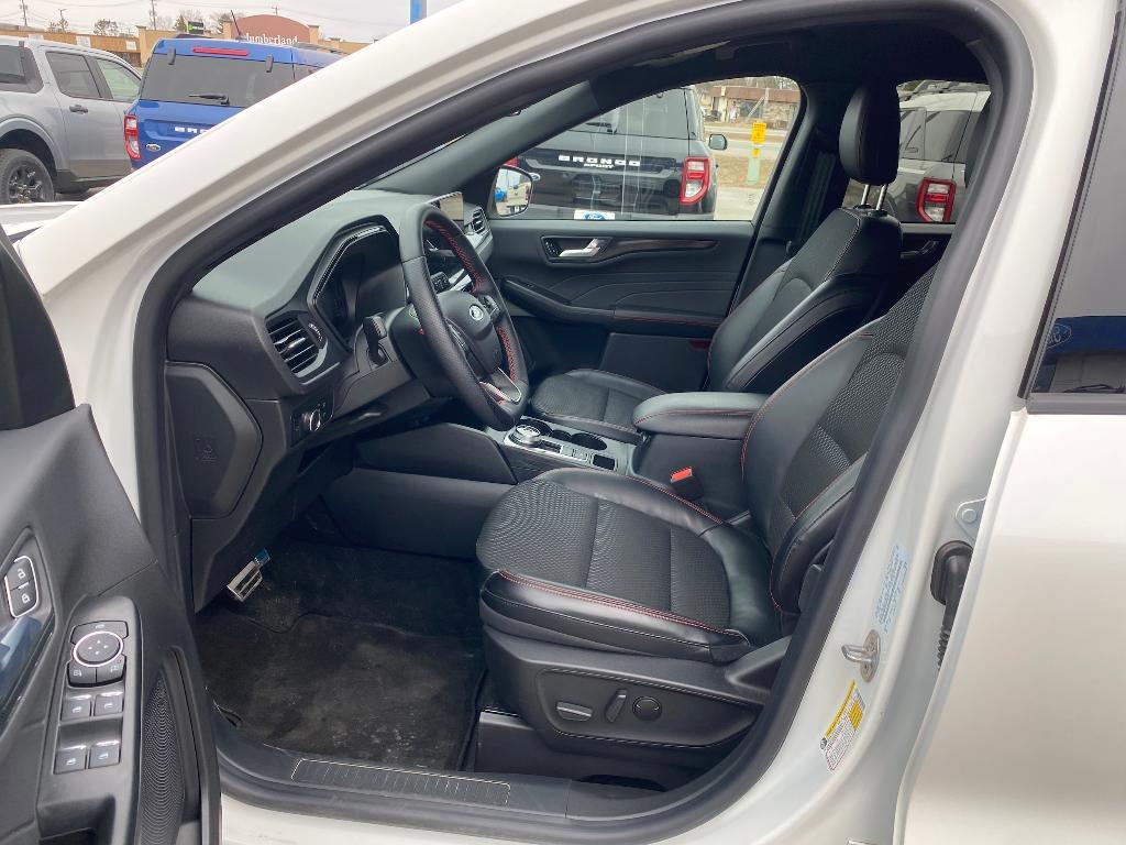 new 2024 Ford Escape car, priced at $32,417